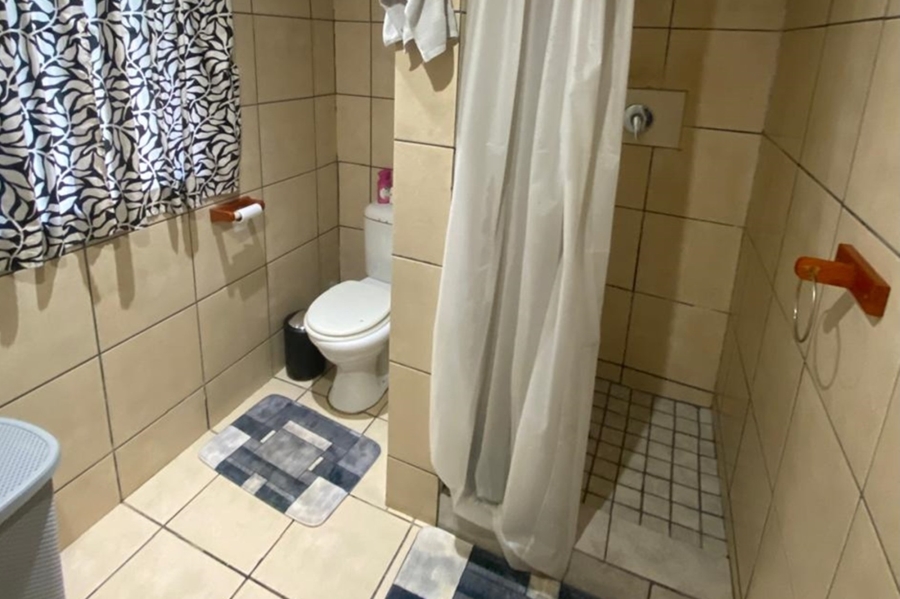 15 Bedroom Property for Sale in Hluhluwe KwaZulu-Natal