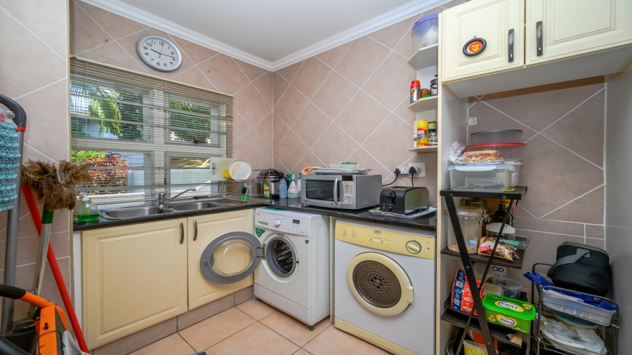2 Bedroom Property for Sale in Willard Beach KwaZulu-Natal
