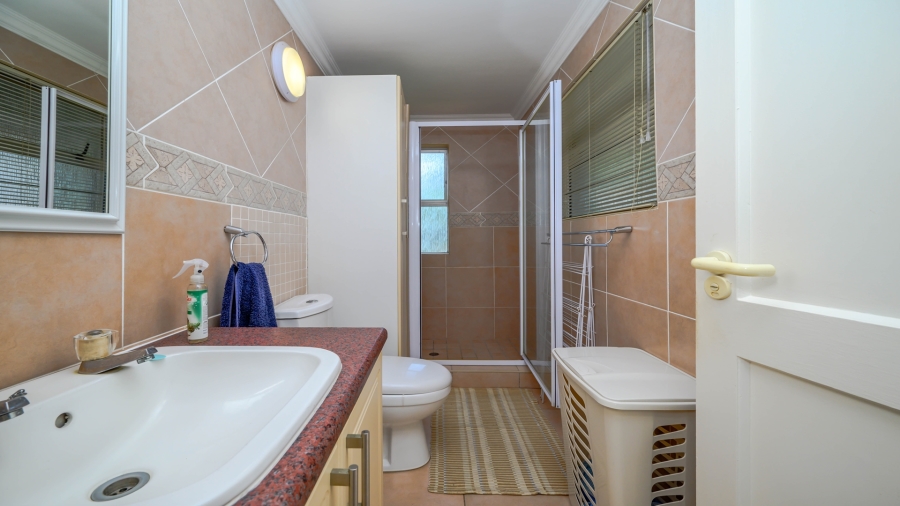 2 Bedroom Property for Sale in Willard Beach KwaZulu-Natal