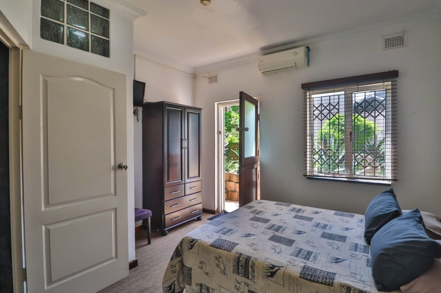 7 Bedroom Property for Sale in Athlone Park KwaZulu-Natal