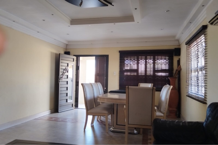 3 Bedroom Property for Sale in Umlazi Aa KwaZulu-Natal