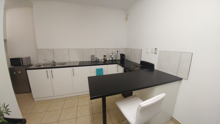 To Let 1 Bedroom Property for Rent in Mount Edgecombe KwaZulu-Natal