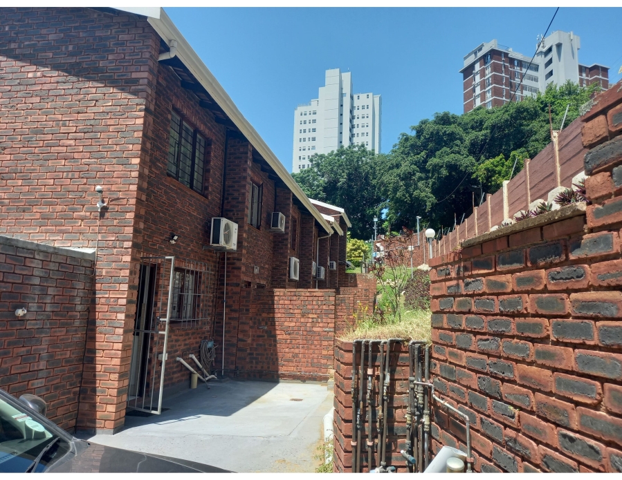 2 Bedroom Property for Sale in Morningside KwaZulu-Natal