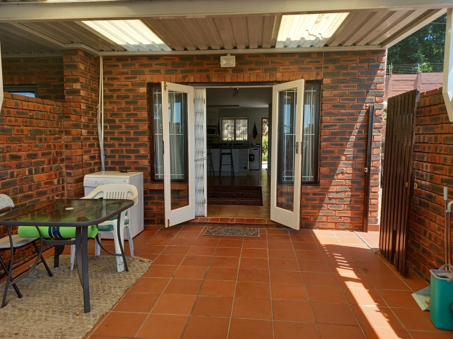 2 Bedroom Property for Sale in Morningside KwaZulu-Natal