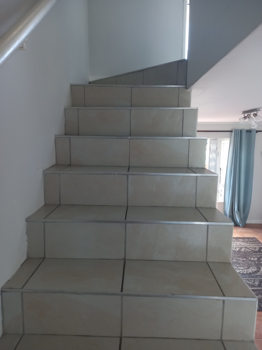 2 Bedroom Property for Sale in Morningside KwaZulu-Natal