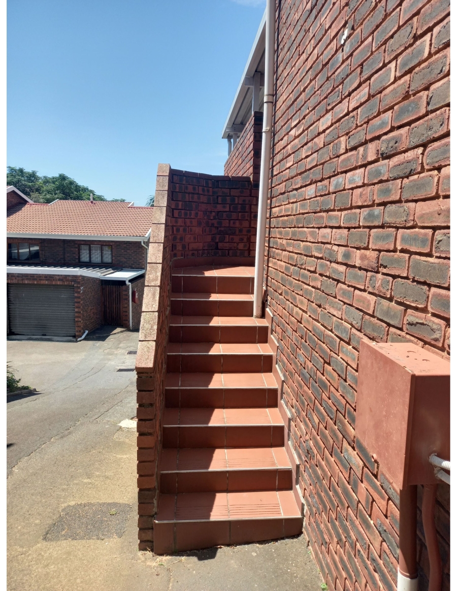 2 Bedroom Property for Sale in Morningside KwaZulu-Natal