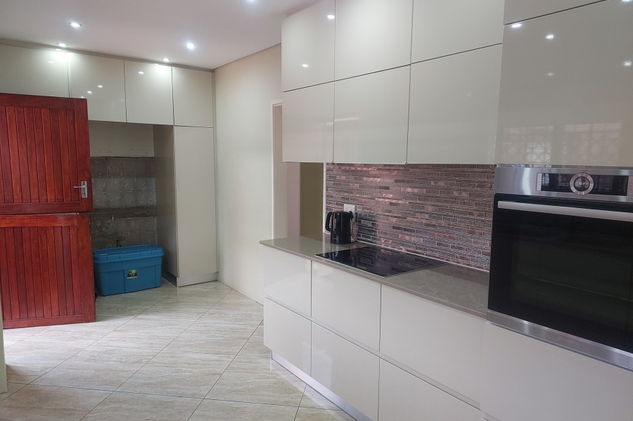 3 Bedroom Property for Sale in Scottsville KwaZulu-Natal
