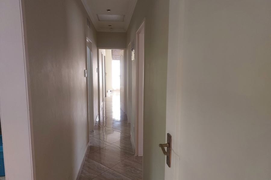 3 Bedroom Property for Sale in Scottsville KwaZulu-Natal