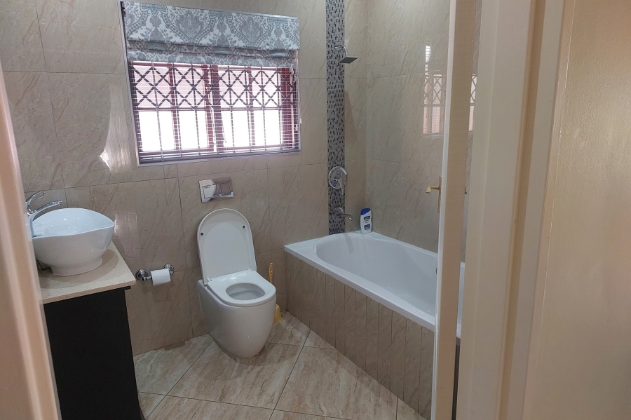 3 Bedroom Property for Sale in Scottsville KwaZulu-Natal