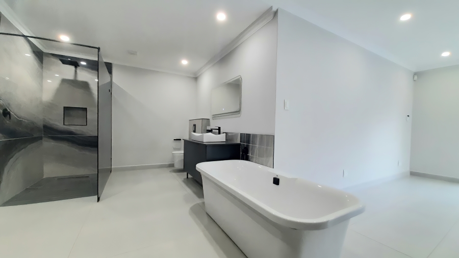 4 Bedroom Property for Sale in Ballito Central KwaZulu-Natal