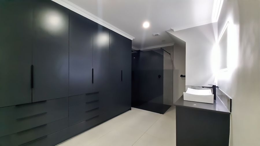 4 Bedroom Property for Sale in Ballito Central KwaZulu-Natal