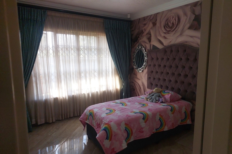 To Let 3 Bedroom Property for Rent in Scottsville KwaZulu-Natal