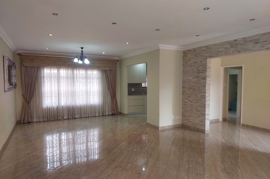 To Let 3 Bedroom Property for Rent in Scottsville KwaZulu-Natal