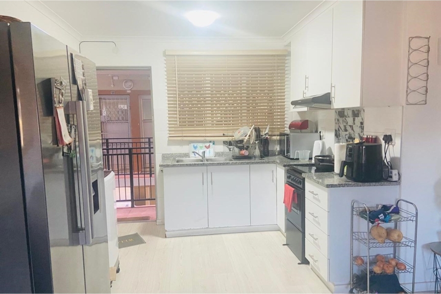 To Let 2 Bedroom Property for Rent in Avoca KwaZulu-Natal
