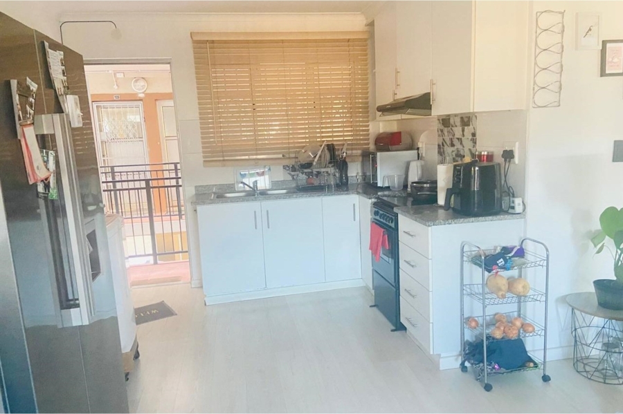 To Let 2 Bedroom Property for Rent in Avoca KwaZulu-Natal
