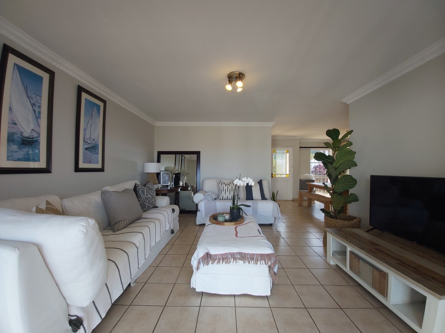 To Let 2 Bedroom Property for Rent in Umhlanga KwaZulu-Natal