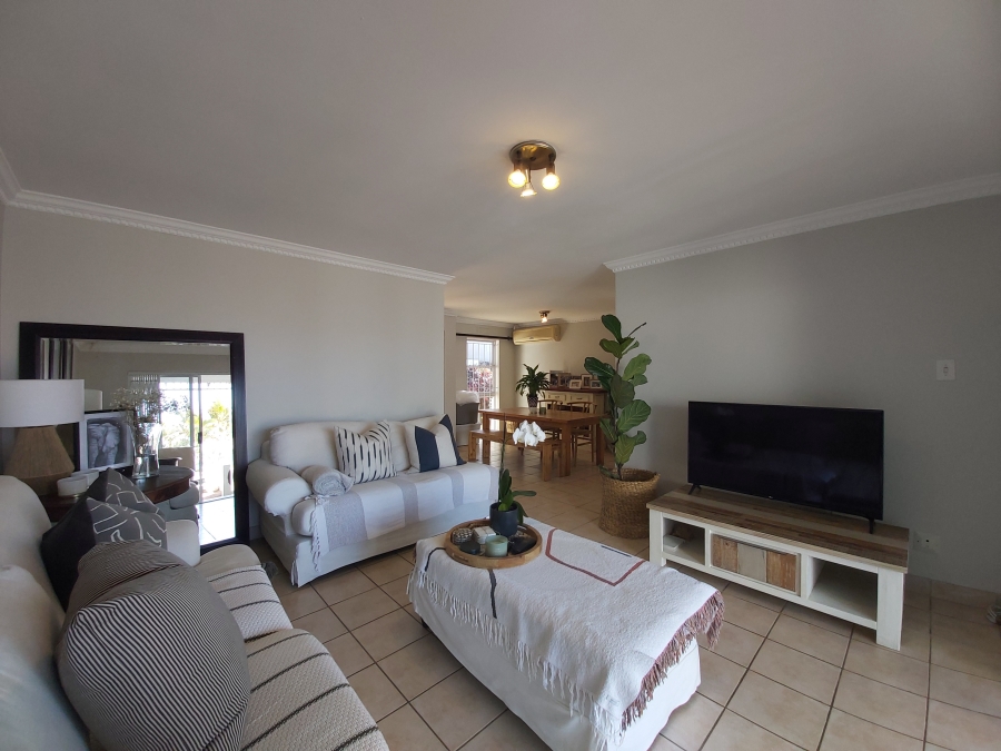 To Let 2 Bedroom Property for Rent in Umhlanga KwaZulu-Natal