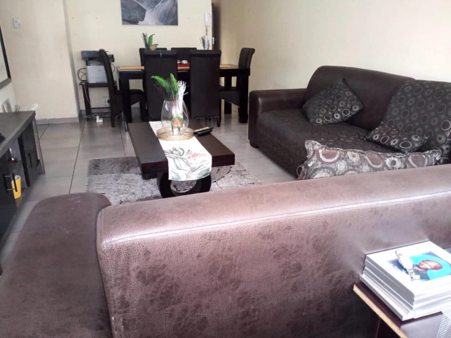 2 Bedroom Property for Sale in Durban Central KwaZulu-Natal