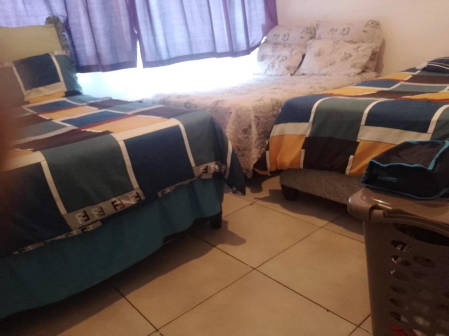 2 Bedroom Property for Sale in Durban Central KwaZulu-Natal