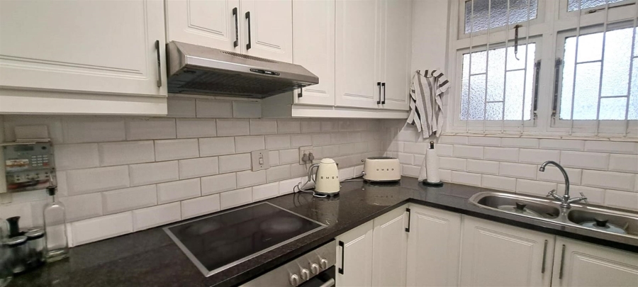 2 Bedroom Property for Sale in Glenwood KwaZulu-Natal
