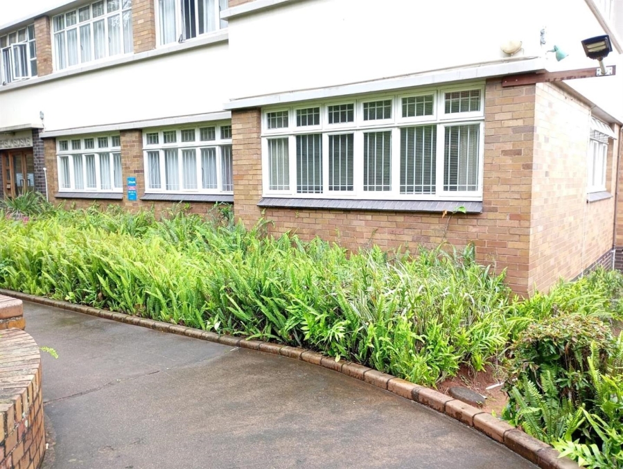 2 Bedroom Property for Sale in Glenwood KwaZulu-Natal