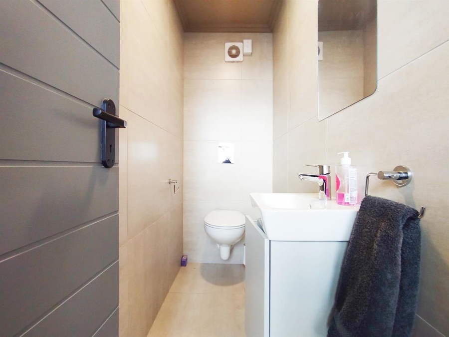1 Bedroom Property for Sale in Umhlanga KwaZulu-Natal
