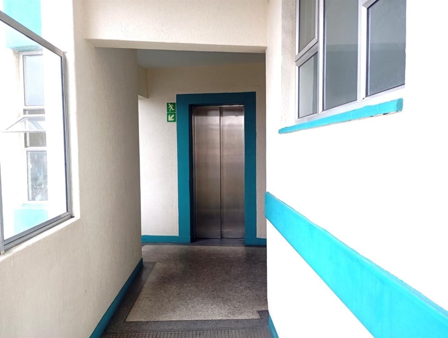 2 Bedroom Property for Sale in South Beach KwaZulu-Natal