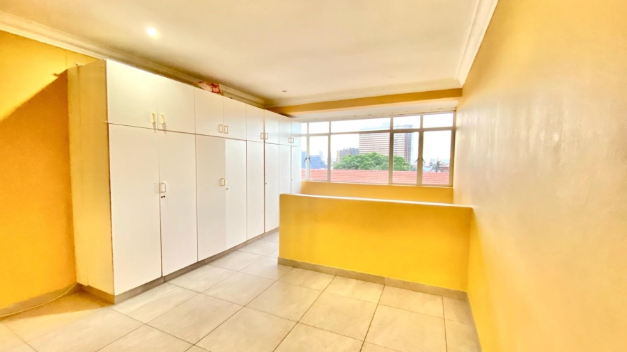 2 Bedroom Property for Sale in Glenwood KwaZulu-Natal