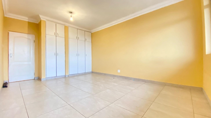 2 Bedroom Property for Sale in Glenwood KwaZulu-Natal