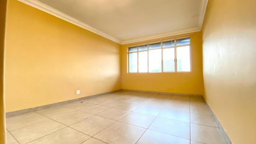 2 Bedroom Property for Sale in Glenwood KwaZulu-Natal