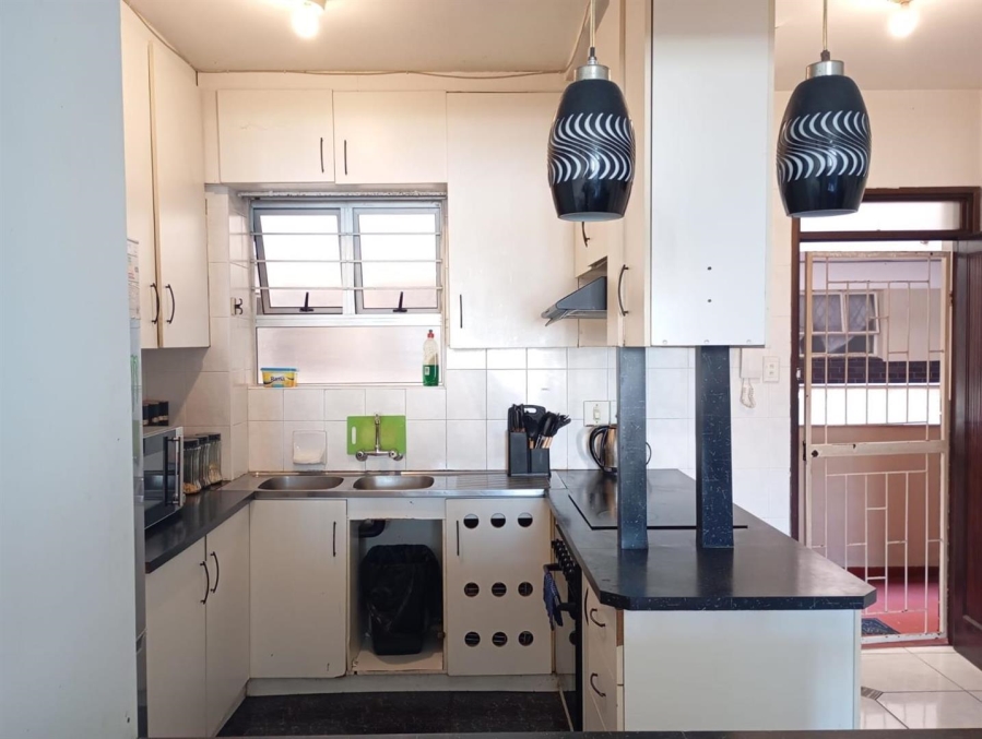 2 Bedroom Property for Sale in Durban Central KwaZulu-Natal
