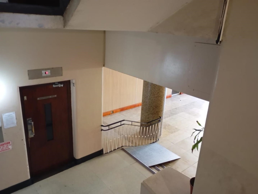 2 Bedroom Property for Sale in Durban Central KwaZulu-Natal