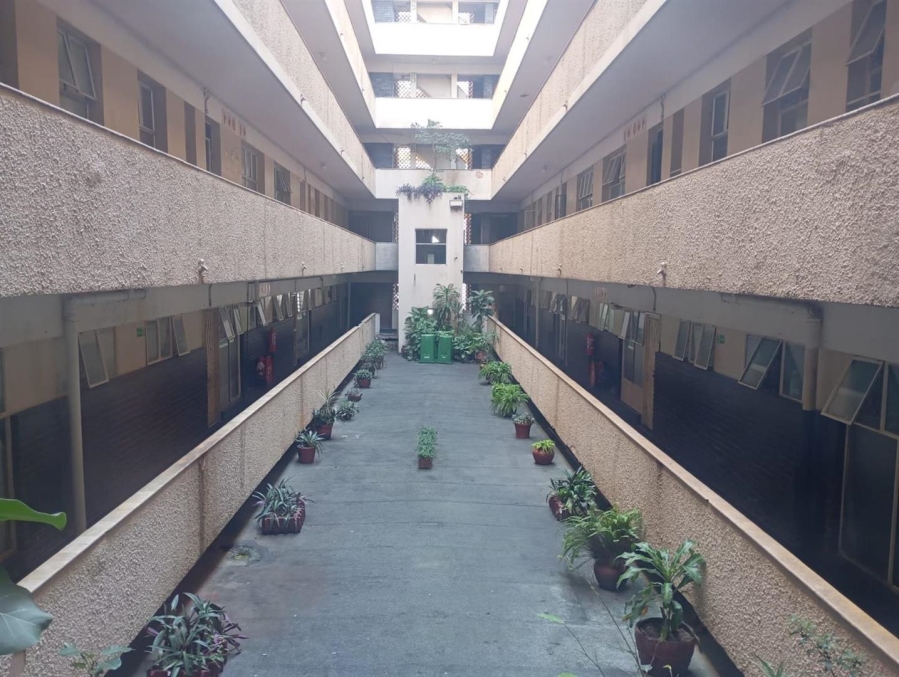 2 Bedroom Property for Sale in Durban Central KwaZulu-Natal
