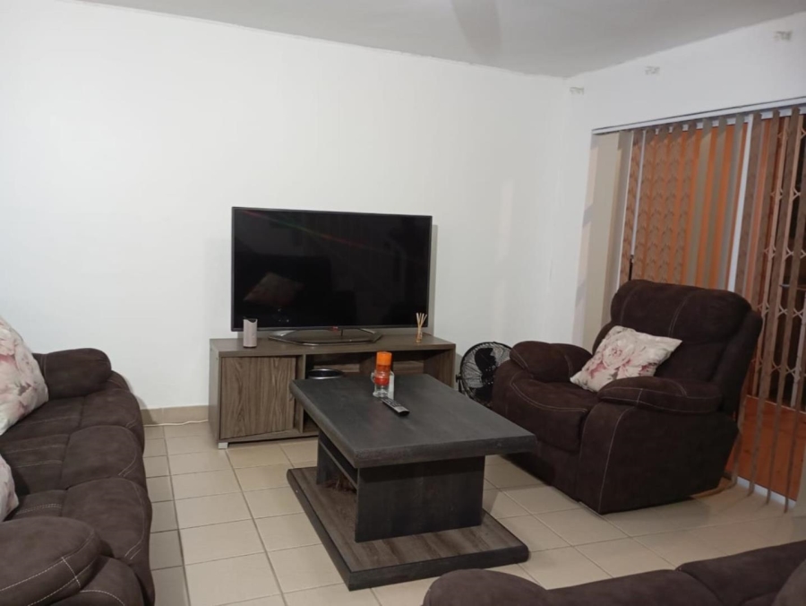 3 Bedroom Property for Sale in Sherwood KwaZulu-Natal