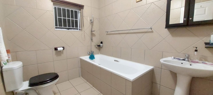 3 Bedroom Property for Sale in Sherwood KwaZulu-Natal