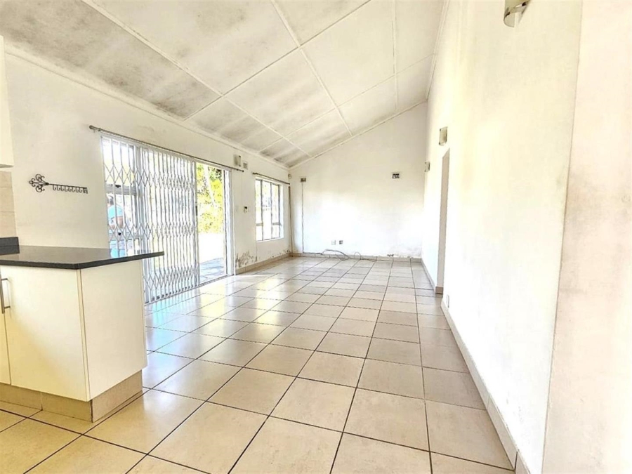 To Let 2 Bedroom Property for Rent in Farningham Ridge KwaZulu-Natal