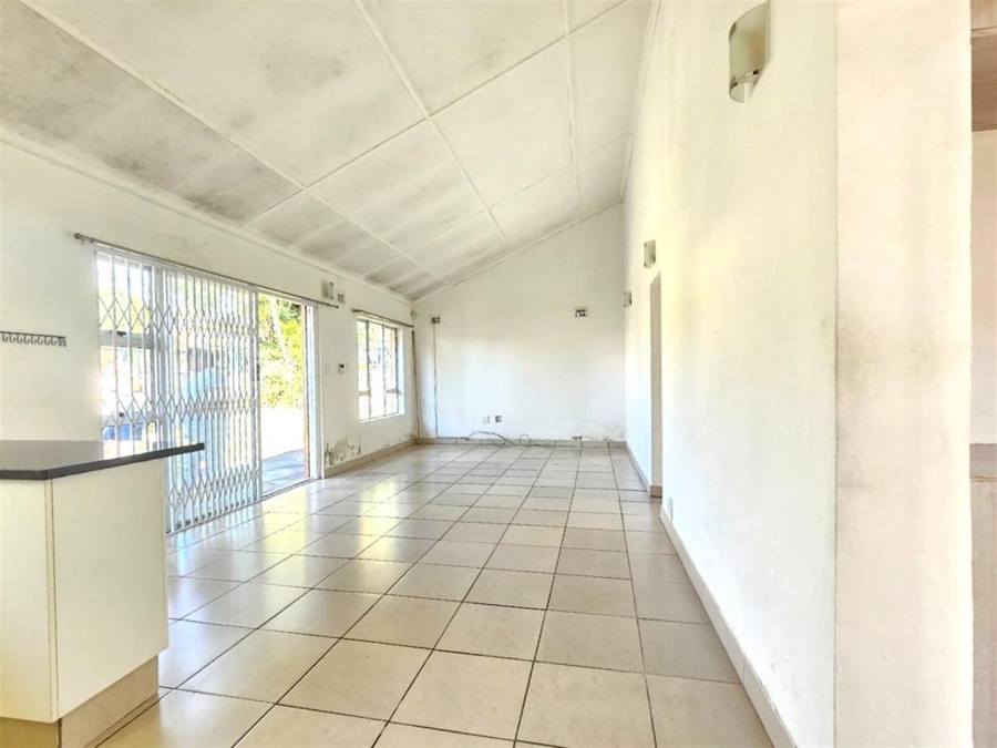 To Let 2 Bedroom Property for Rent in Farningham Ridge KwaZulu-Natal