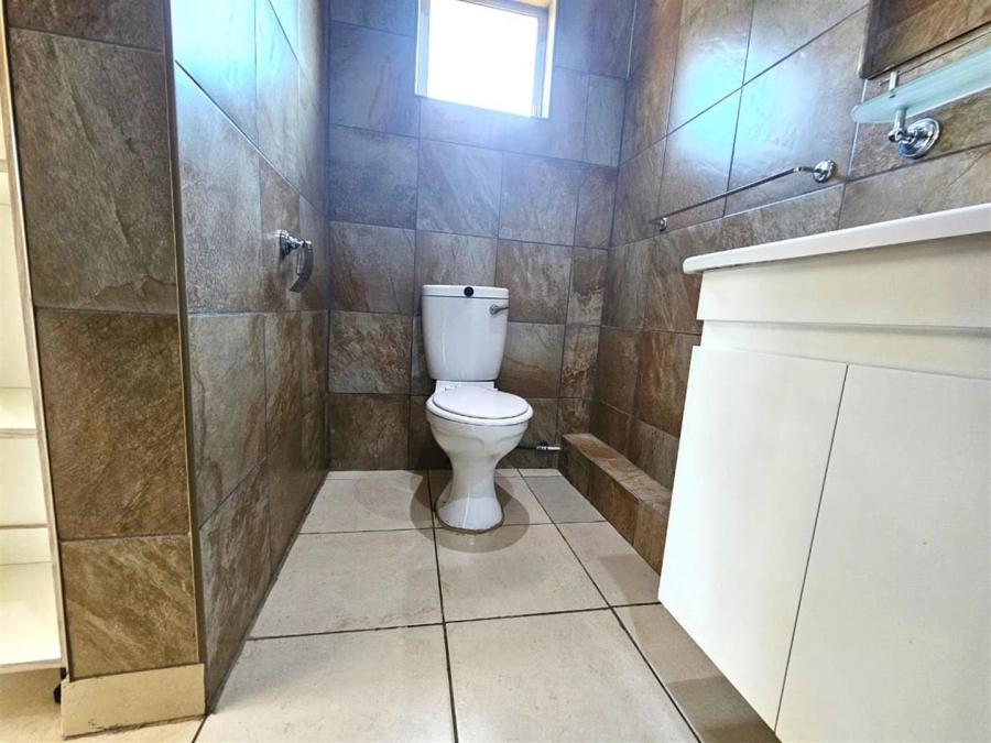 To Let 2 Bedroom Property for Rent in Farningham Ridge KwaZulu-Natal