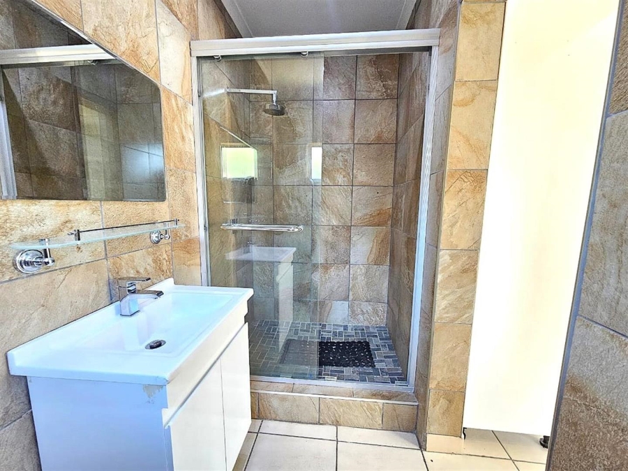 To Let 2 Bedroom Property for Rent in Farningham Ridge KwaZulu-Natal
