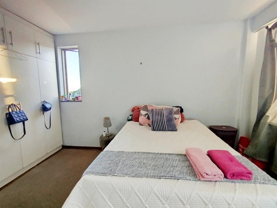 2 Bedroom Property for Sale in Essenwood KwaZulu-Natal