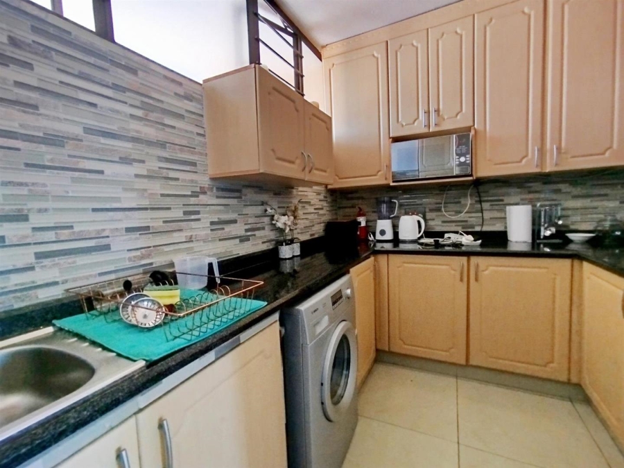 1 Bedroom Property for Sale in Amanzimtoti KwaZulu-Natal