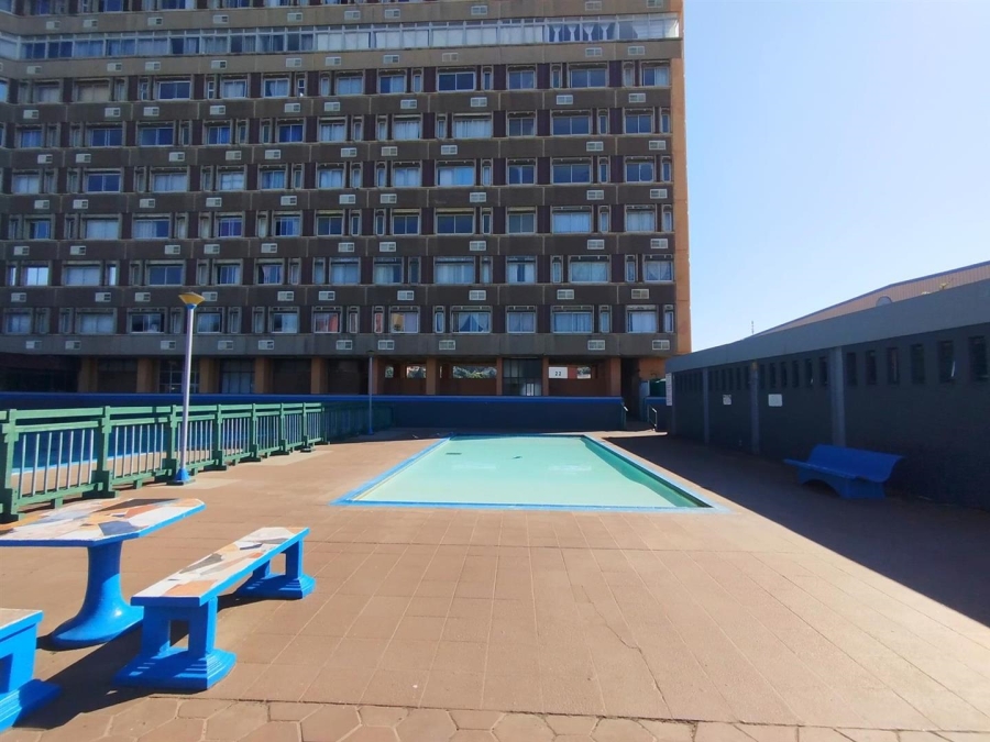 1 Bedroom Property for Sale in Amanzimtoti KwaZulu-Natal