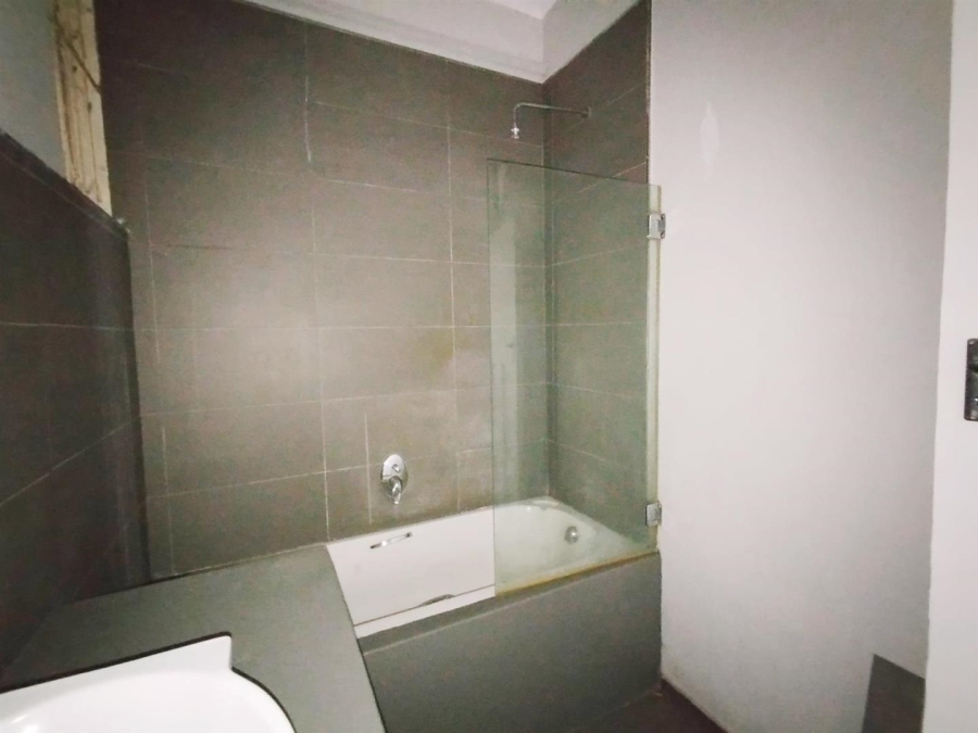 2 Bedroom Property for Sale in Glenwood KwaZulu-Natal