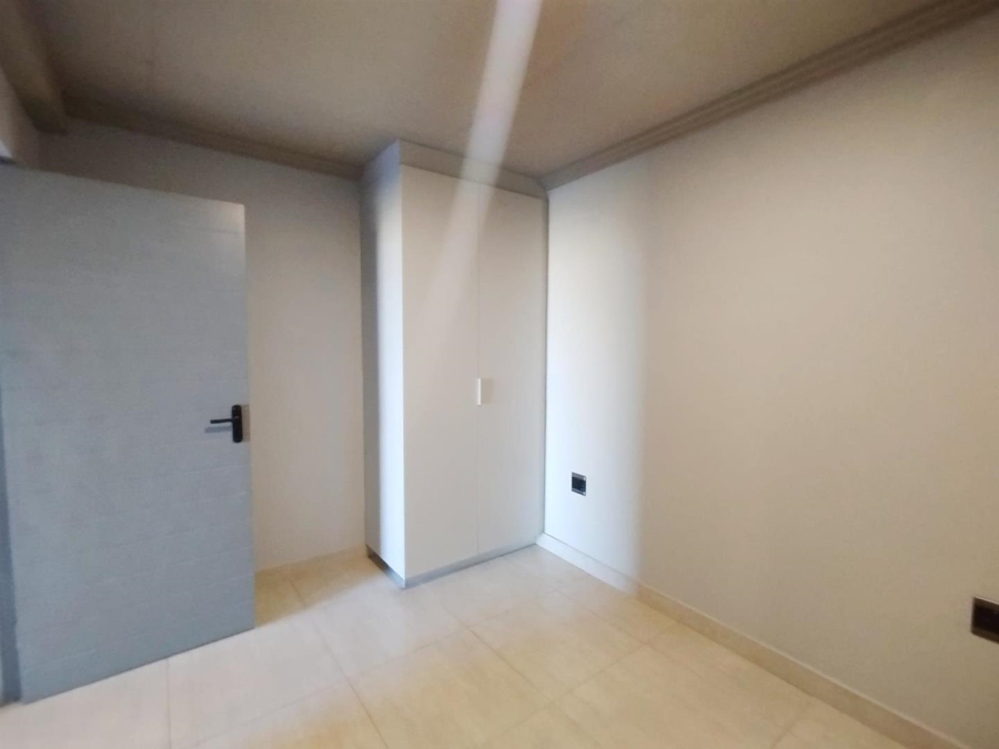 2 Bedroom Property for Sale in Umhlanga KwaZulu-Natal