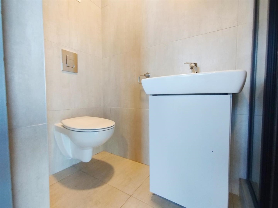 2 Bedroom Property for Sale in Umhlanga KwaZulu-Natal