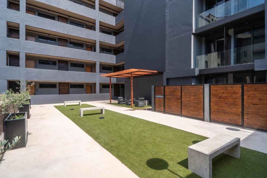 2 Bedroom Property for Sale in Umhlanga KwaZulu-Natal