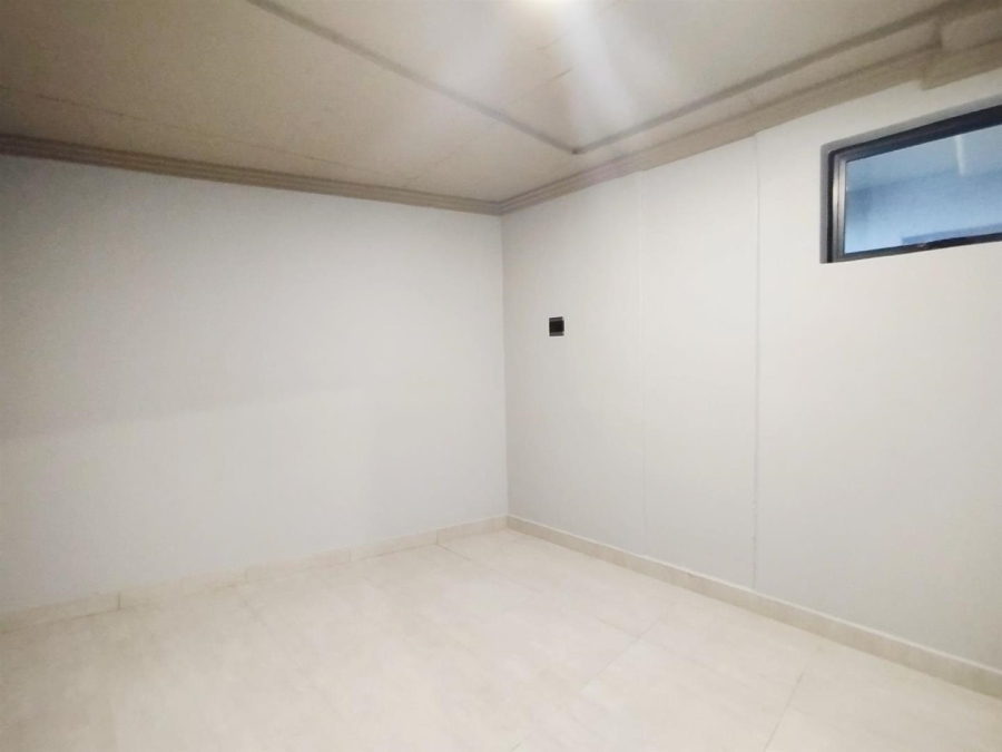 2 Bedroom Property for Sale in Umhlanga KwaZulu-Natal