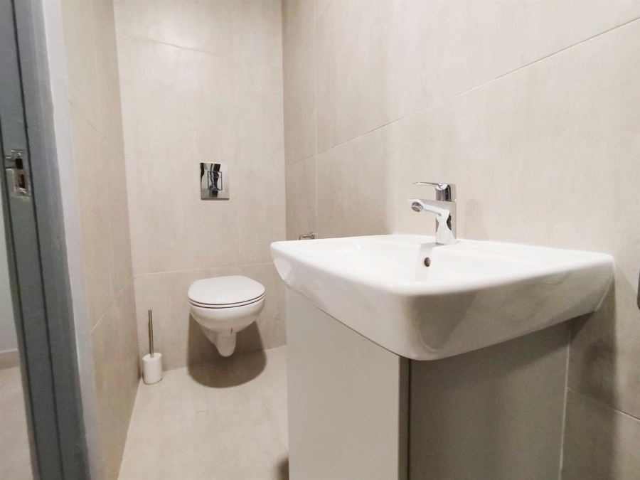 2 Bedroom Property for Sale in Umhlanga KwaZulu-Natal