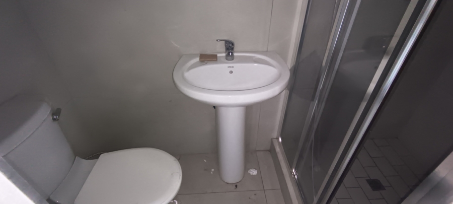 To Let commercial Property for Rent in Bluff KwaZulu-Natal
