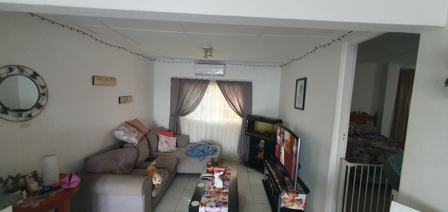 9 Bedroom Property for Sale in Bluff KwaZulu-Natal